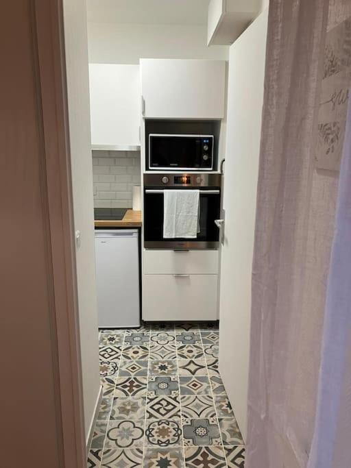 Studio Cosy 12 Min Arc De Triomphe Apartment Rueil-Malmaison Luaran gambar