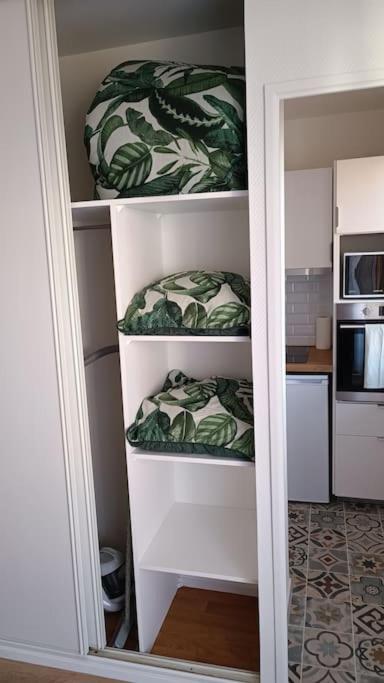 Studio Cosy 12 Min Arc De Triomphe Apartment Rueil-Malmaison Luaran gambar